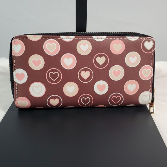 Wallet Clutch Brown Pink Hearts Zip Around 12 Card Slots 8" x 4" x 1 New - Picture 1 of 9